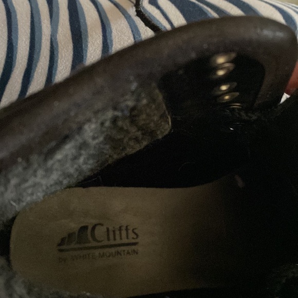 Cliffs by White Mountain boots - Picture 4 of 6